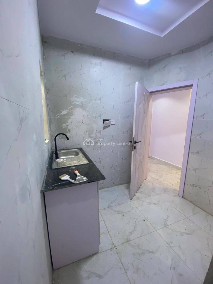 Standard 2 Bedroom Apartment Available, Off Rosanwo Via Adekunle Kuye Adelabu, Surulere, Lagos, Block of Flats for Sale