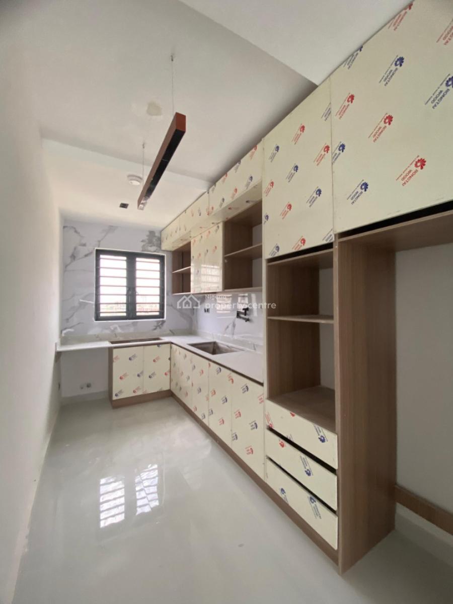 2 Bedroom Apartment with Solar Inverter System., Freedom Way, Lekki, Lagos, Flat / Apartment for Sale