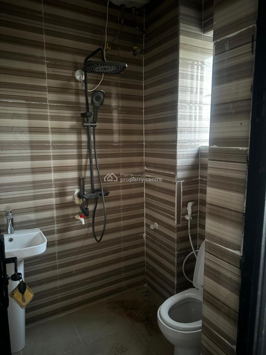 2-bedroom Flat, Greenfield Estate, Ago Palace Way, Okota, Lagos, Ago Palace, Isolo, Lagos, Flat / Apartment for Rent