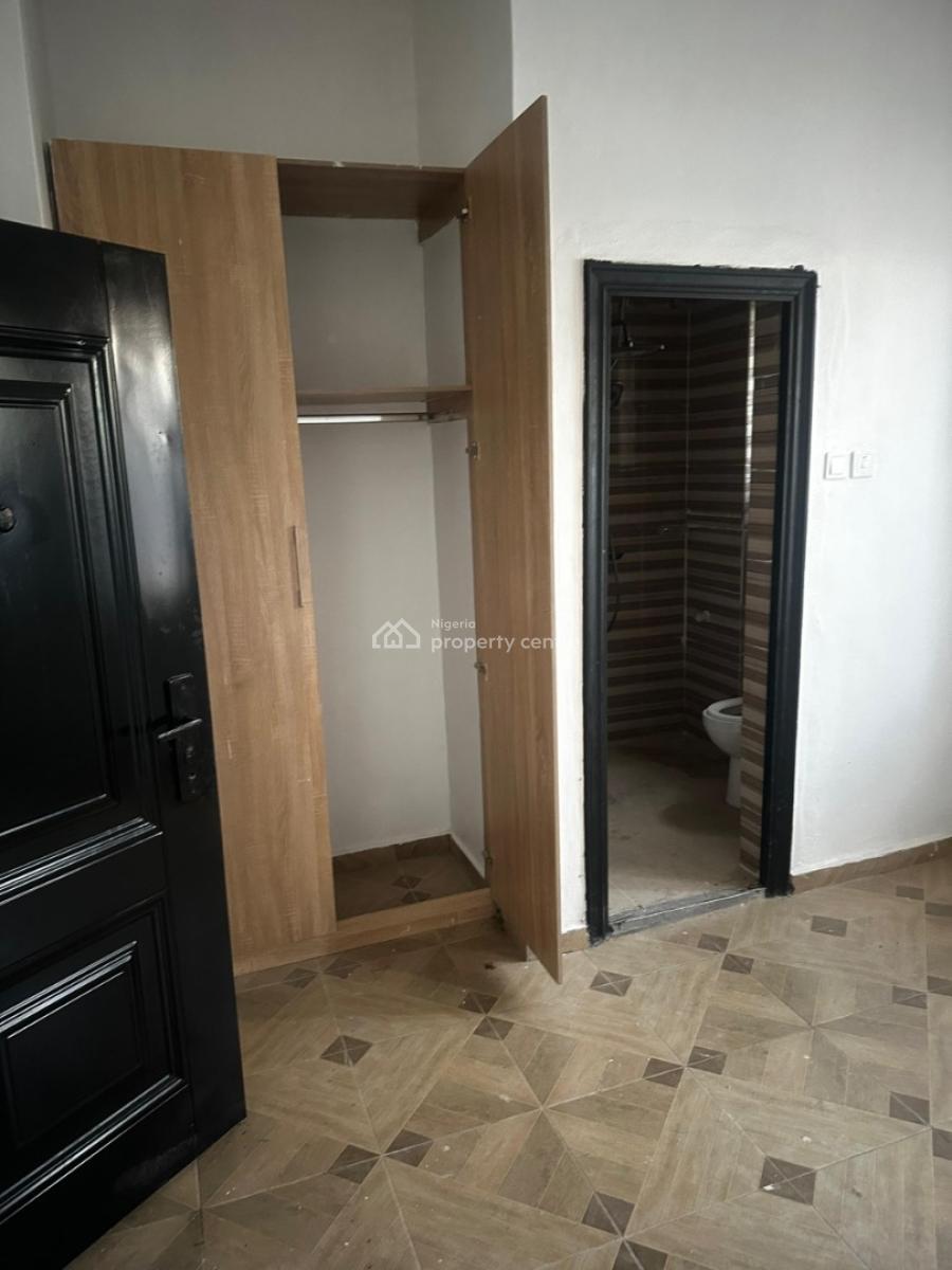 2-bedroom Flat, Greenfield Estate, Ago Palace Way, Okota, Lagos, Ago Palace, Isolo, Lagos, Flat / Apartment for Rent