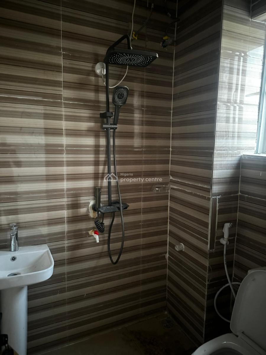 2-bedroom Flat, Greenfield Estate, Ago Palace Way, Okota, Lagos, Ago Palace, Isolo, Lagos, Flat / Apartment for Rent
