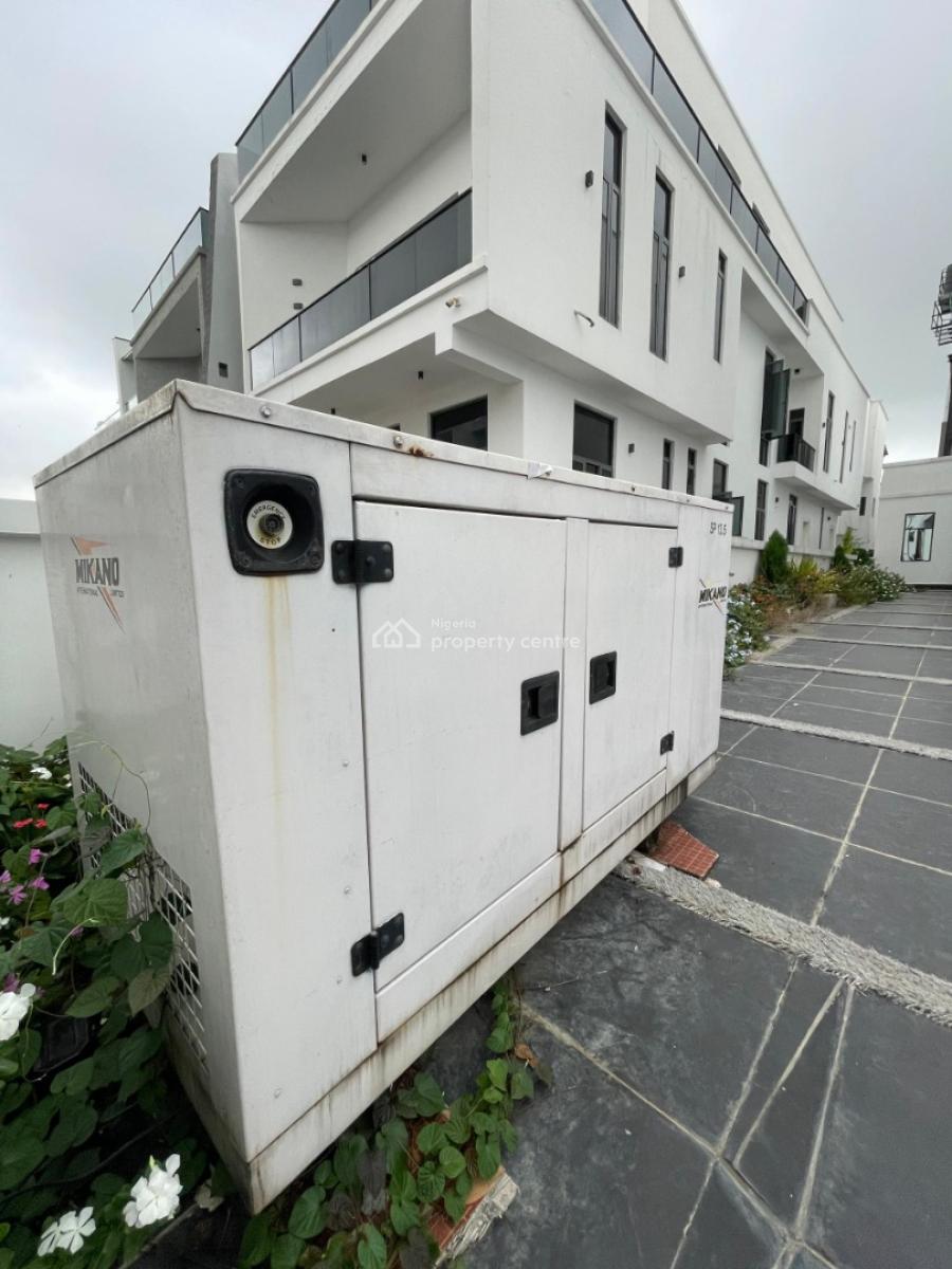 6 Bedroom Fully Detached Duplex with  Swimming Pool & 2 Bq, Osapa, Lekki, Lagos, Detached Duplex for Sale