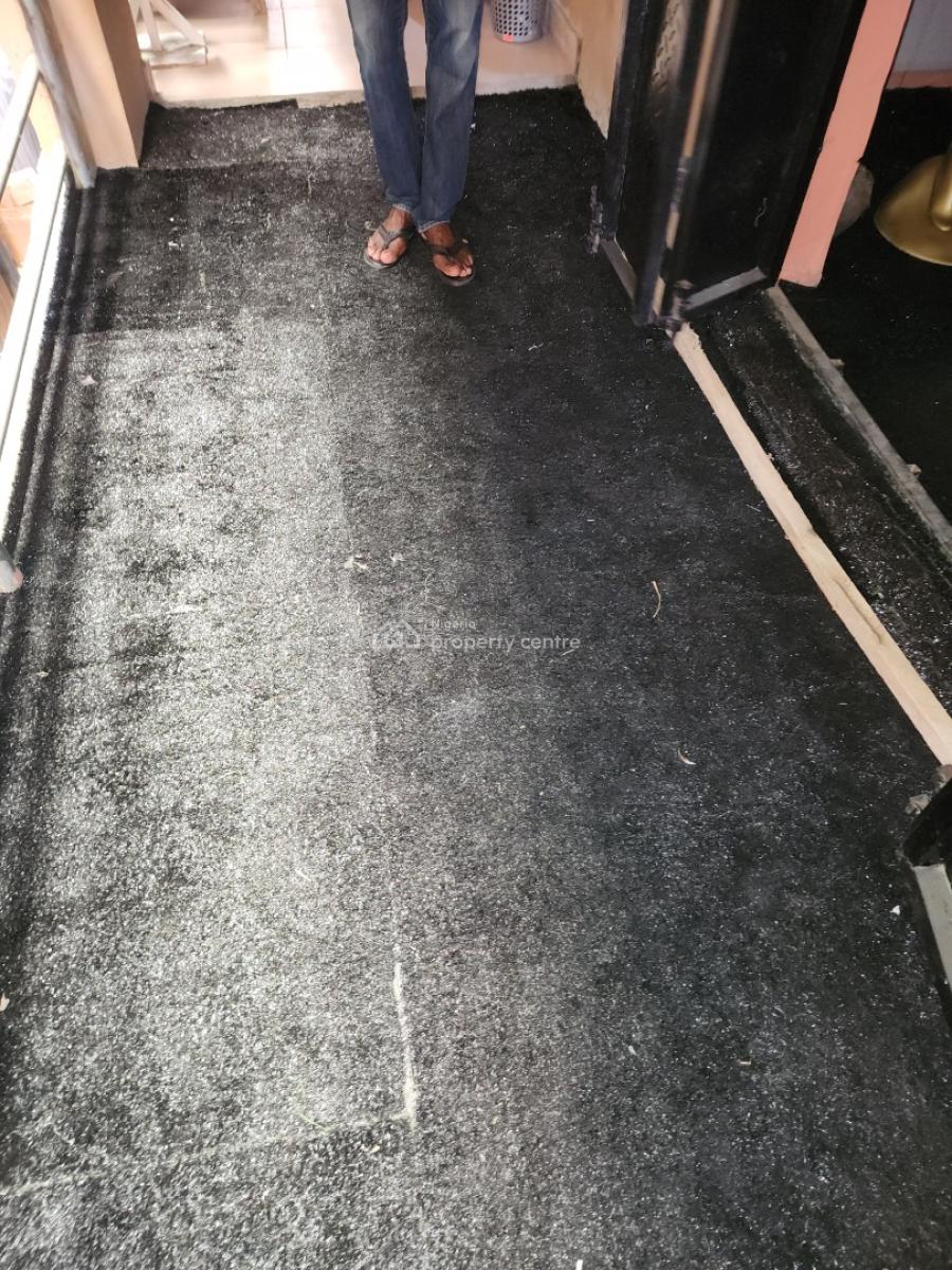 Furnished Shop at First Floor., Hon. Rafiu Olubunmi Modern Market, Lekki-epe Expressway, Sangotedo, Ajah, Lagos, Shop for Sale