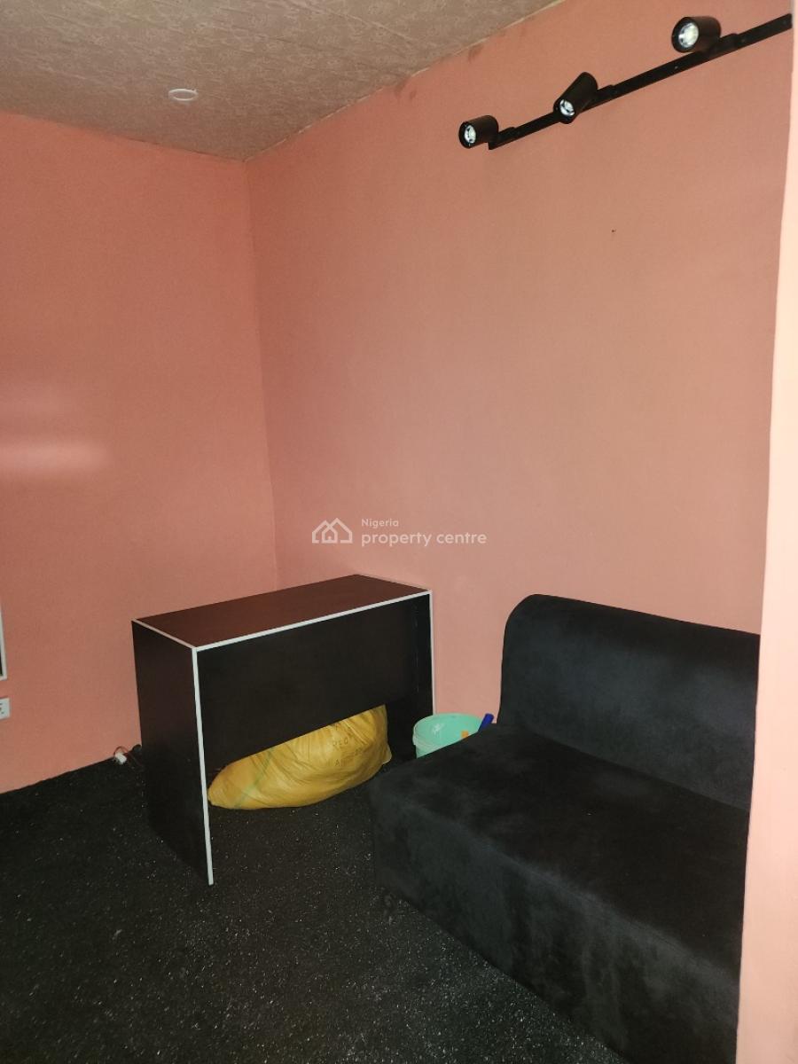 Furnished Shop at First Floor., Hon. Rafiu Olubunmi Modern Market, Lekki-epe Expressway, Sangotedo, Ajah, Lagos, Shop for Sale