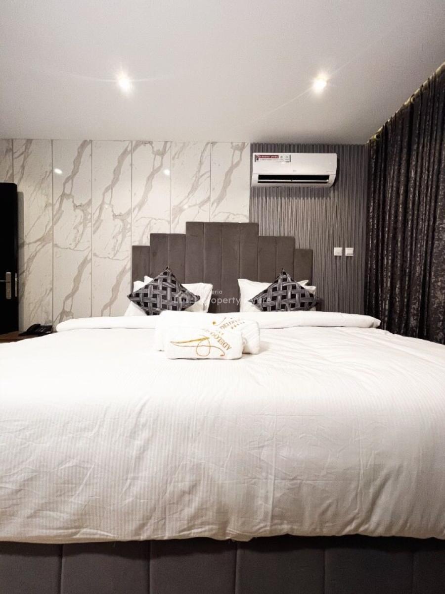 Luxury 2 Bedroom Apartment, Lekki Phase 1, Lekki, Lagos, Flat / Apartment Short Let