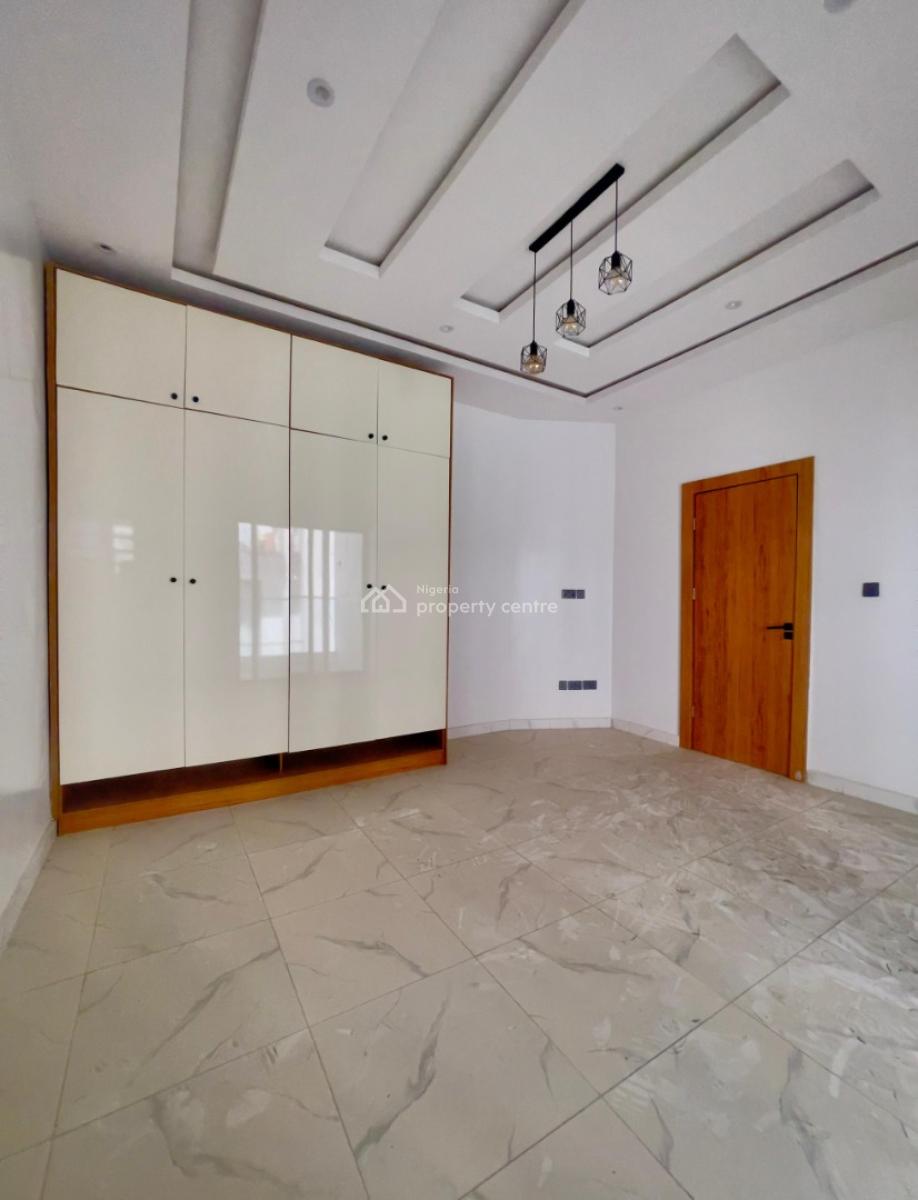 Excellent 4 Bedroom Semi Detached Duplex with a Bq, Ologolo, Lekki, Lagos, Semi-detached Duplex for Sale