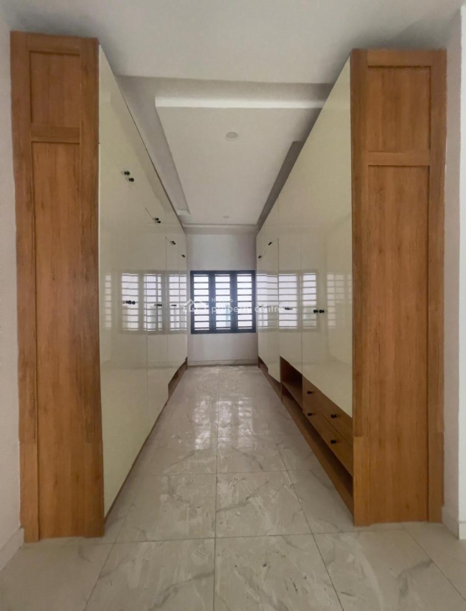 Excellent 4 Bedroom Semi Detached Duplex with a Bq, Ologolo, Lekki, Lagos, Semi-detached Duplex for Sale