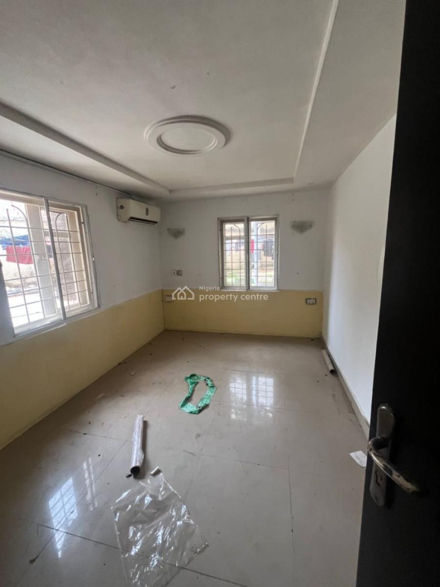 Standard 2bedroom Apartment Serviced with Ac, Wuse 2, Abuja, Flat / Apartment for Rent