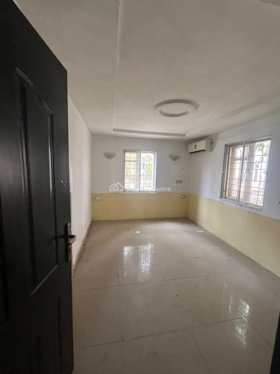 Standard 2bedroom Apartment Serviced with Ac, Wuse 2, Abuja, Flat / Apartment for Rent