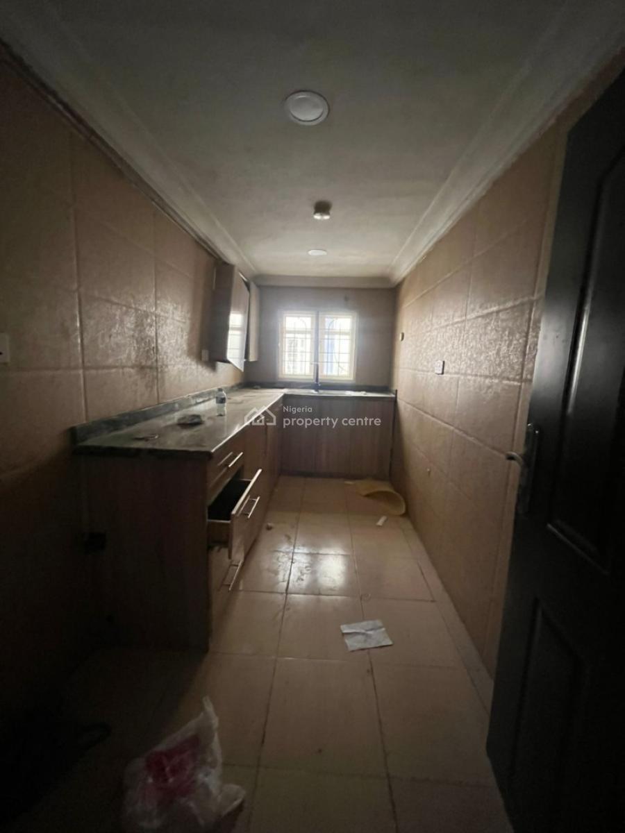Standard 2bedroom Apartment Serviced with Ac, Wuse 2, Abuja, Flat / Apartment for Rent