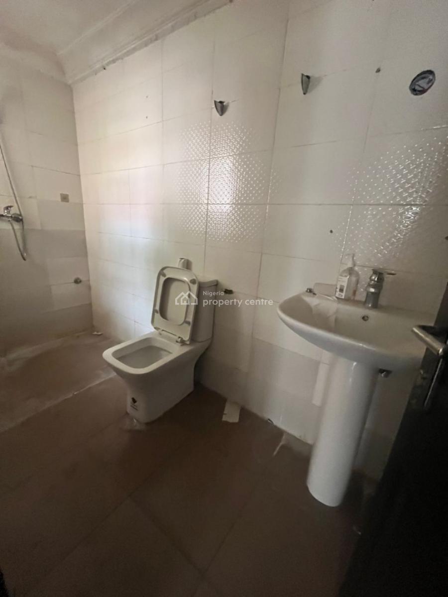 Standard 2bedroom Apartment Serviced with Ac, Wuse 2, Abuja, Flat / Apartment for Rent
