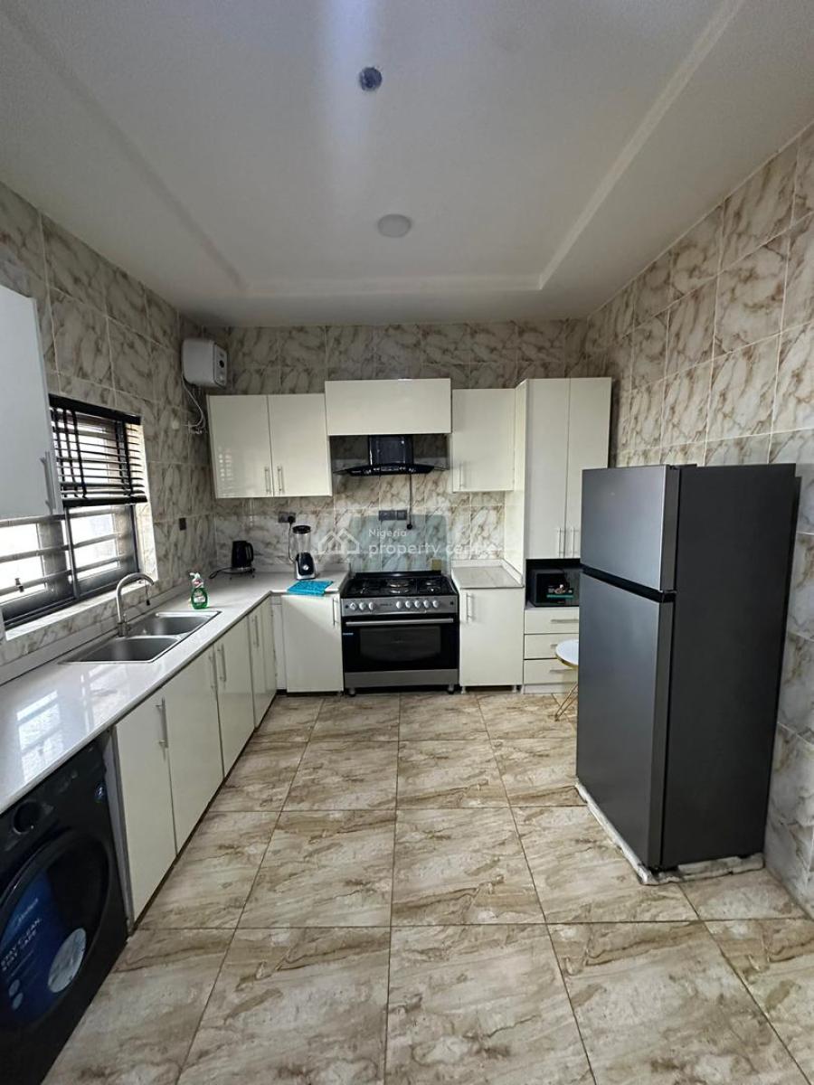 Fully Furnished and Serviced 2 Bedrooms Apartment, Ologolo, Lekki, Lagos, Flat / Apartment for Rent