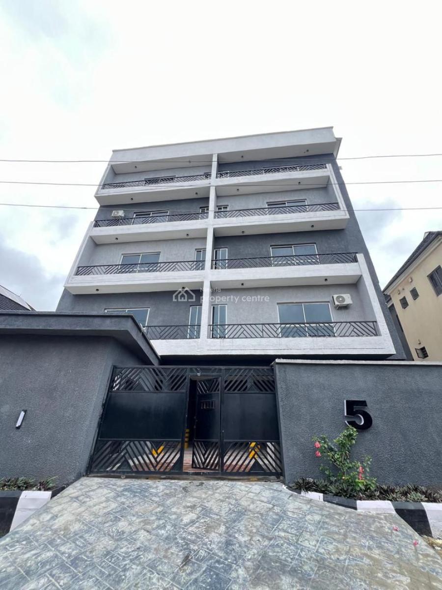 Beautiful Spacious 2 Bedroom Apartment with a Pool , Elevator, Ikate, Lekki, Lagos, Flat / Apartment for Sale