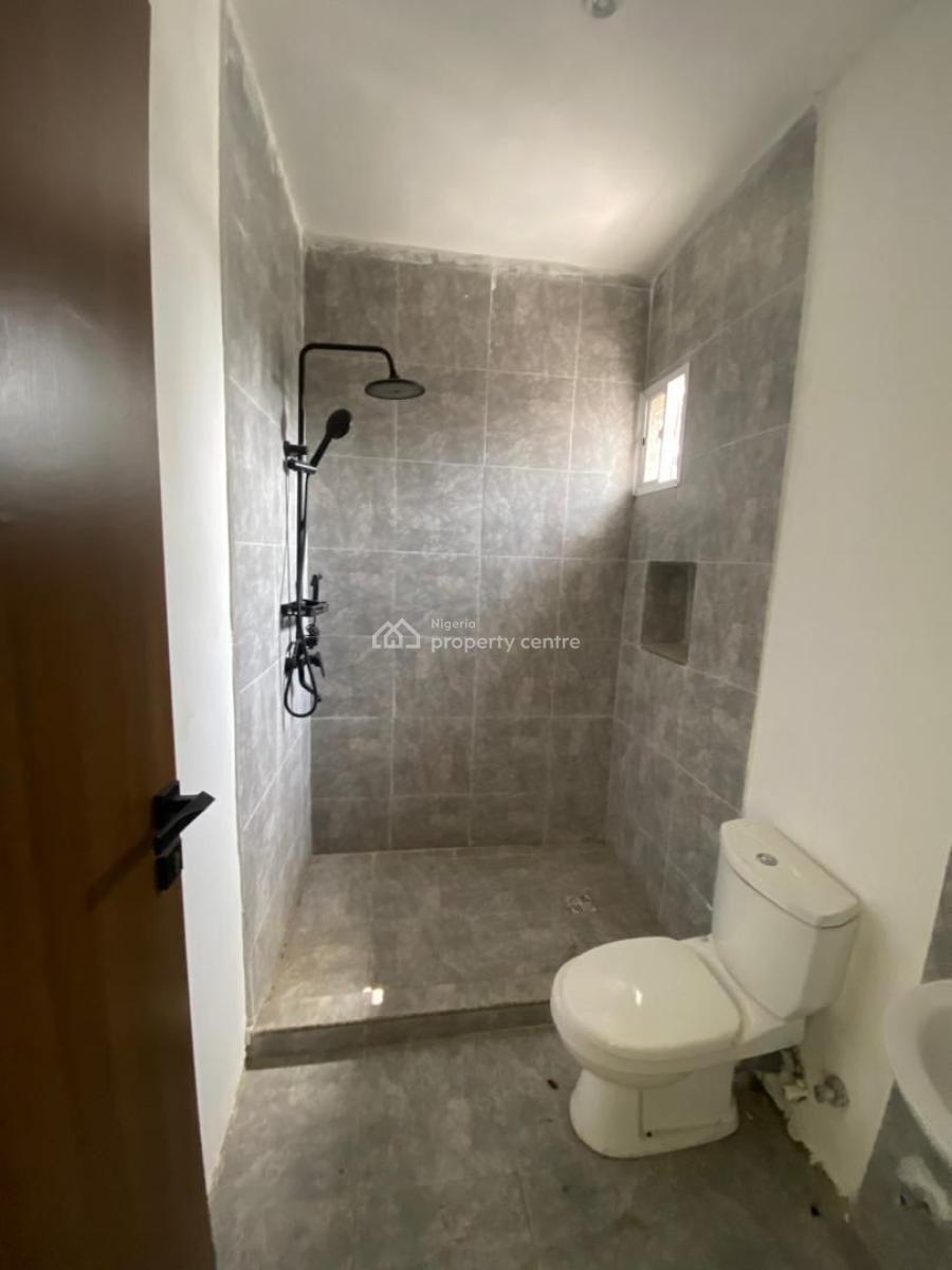 Beautiful Spacious 2 Bedroom Apartment with a Pool , Elevator, Ikate, Lekki, Lagos, Flat / Apartment for Sale