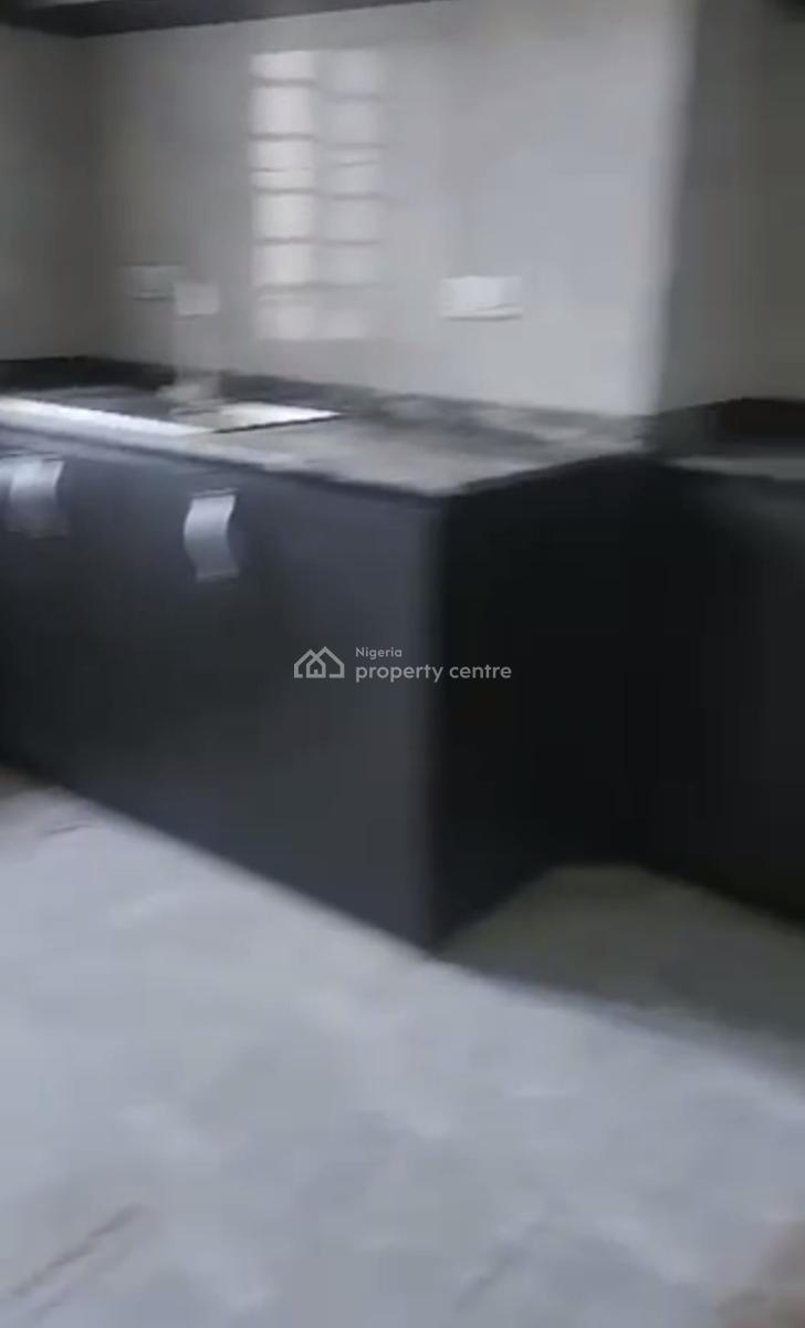 a Relatively New Pent Floor 3 Bedroom Apartment, Off, Adeniran Ogunsanya, Surulere, Lagos, Flat / Apartment for Rent