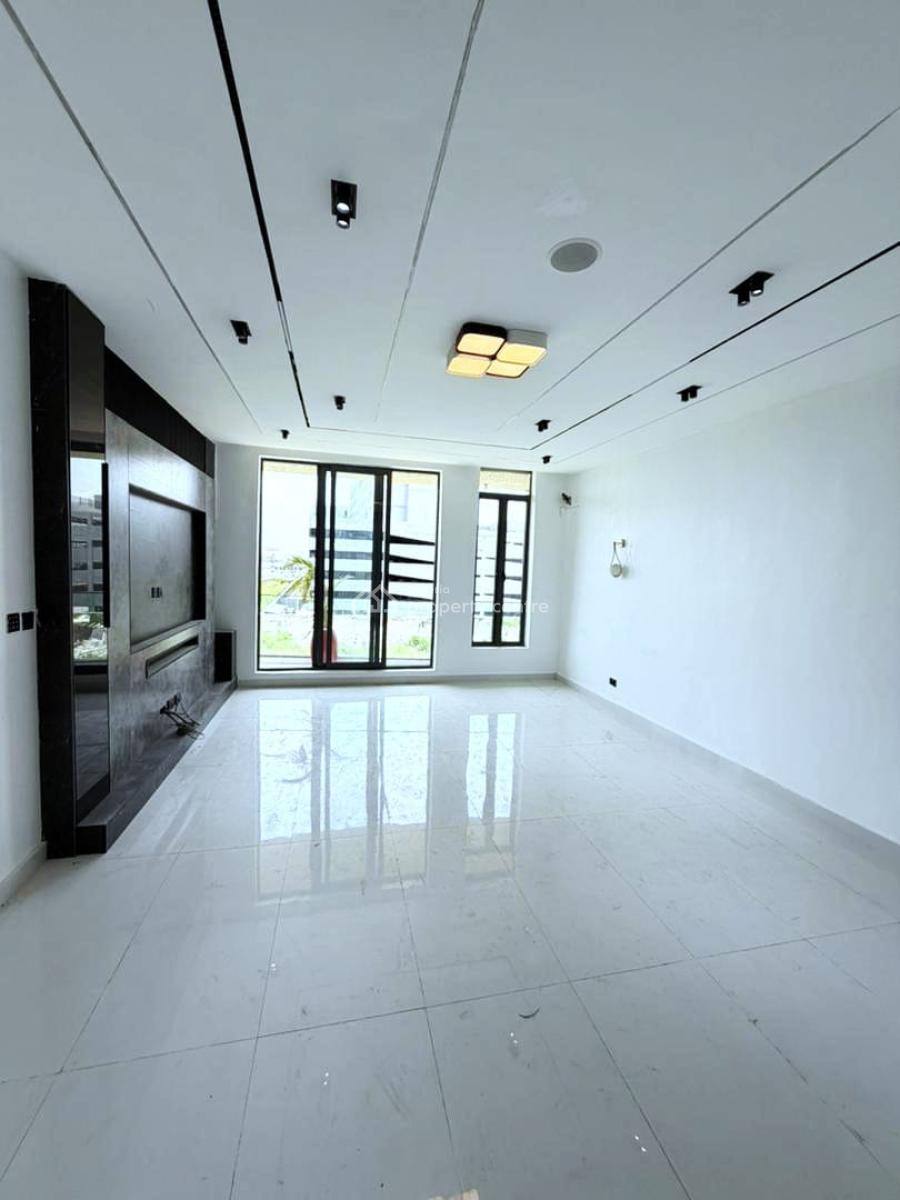 4 Bedroom Self Compound Terrace Duplex, Lekki Phase 1, Lekki, Lagos, Terraced Duplex for Sale