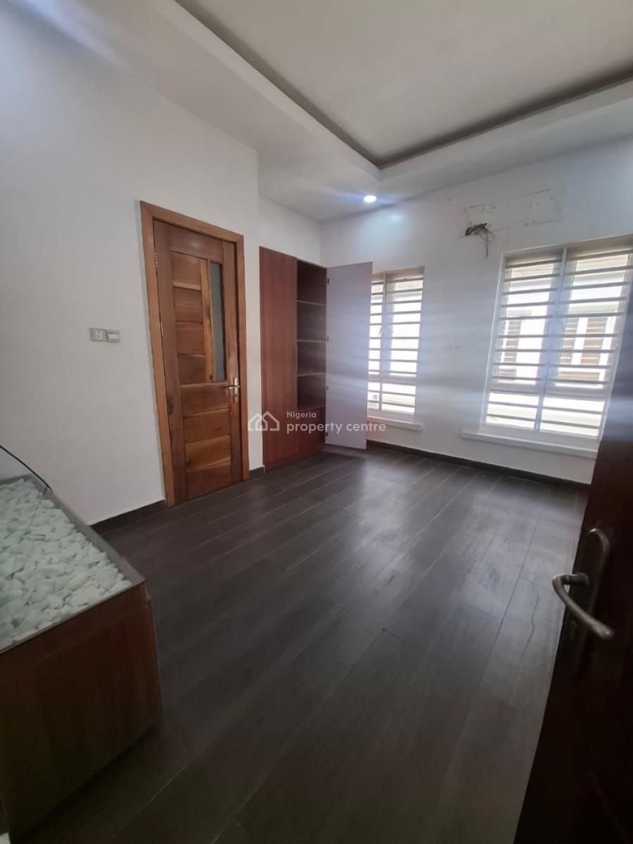 4 Bedroom Semi-detached Duplex with a Room Bq, Osapa, Lekki, Lagos, Semi-detached Duplex for Sale