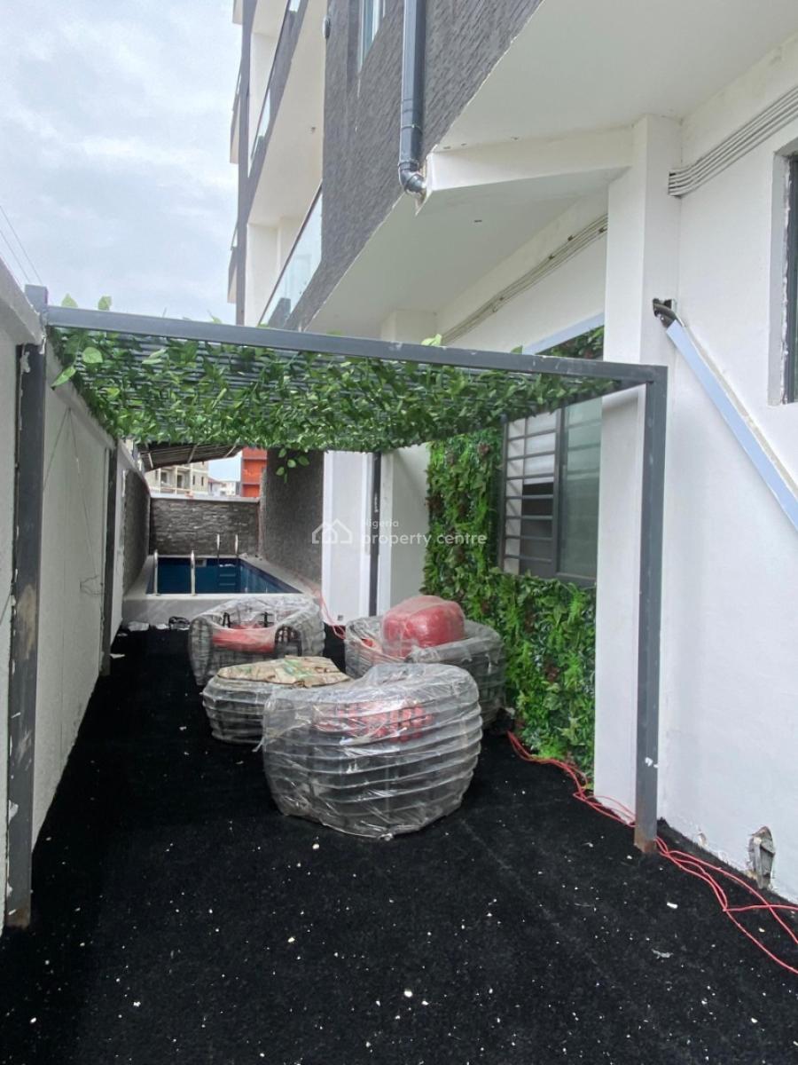 3 Bedrooms Apartment with Bq, Freedom Way, Lekki, Lagos, Flat / Apartment for Sale