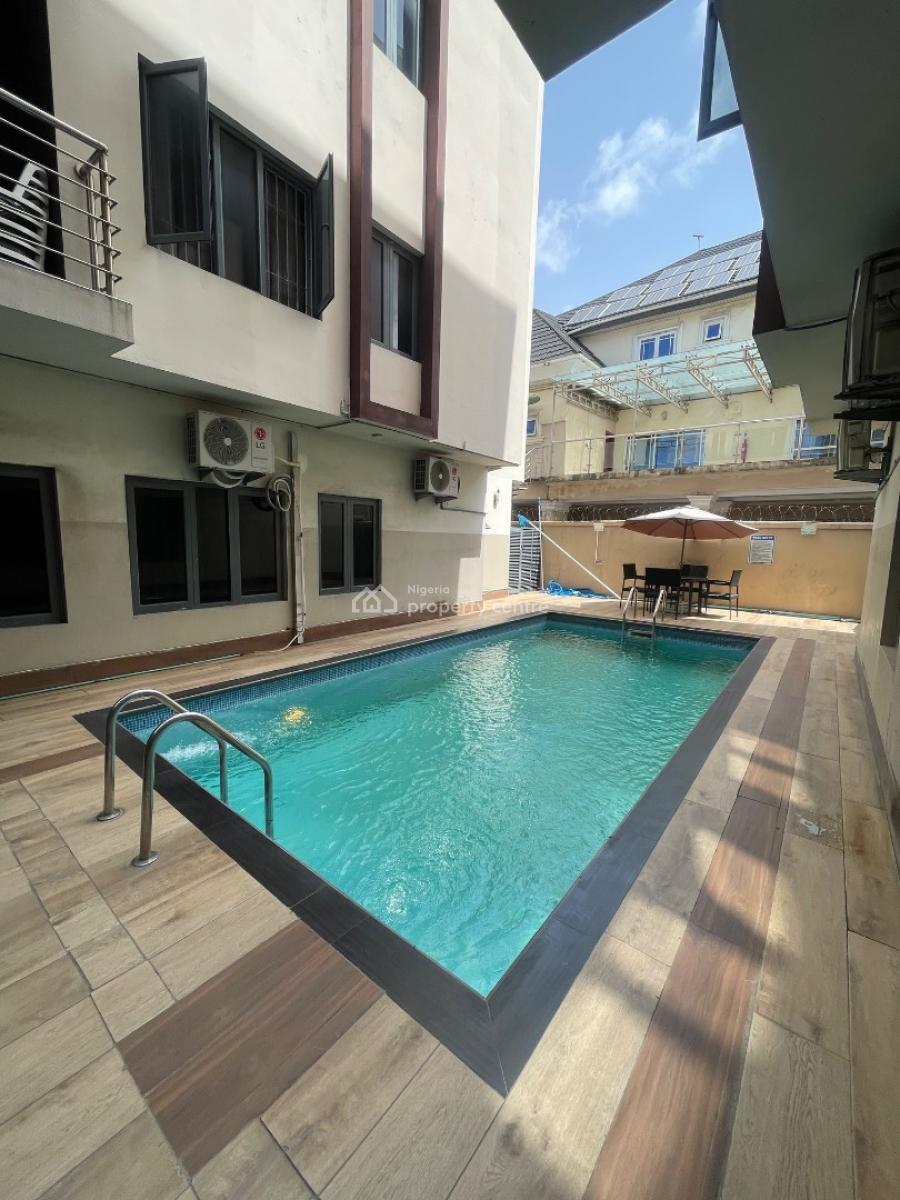 3 Bedroom with Bq and Swimming Pool, By Marua Right Handside, Lekki Phase 1, Lekki, Lagos, Flat / Apartment for Rent