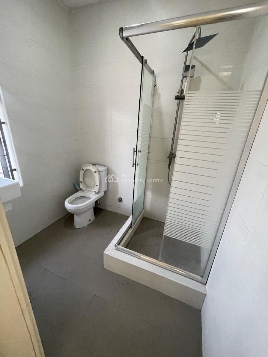 3 Bedroom with Bq and Swimming Pool, By Marua Right Handside, Lekki Phase 1, Lekki, Lagos, Flat / Apartment for Rent