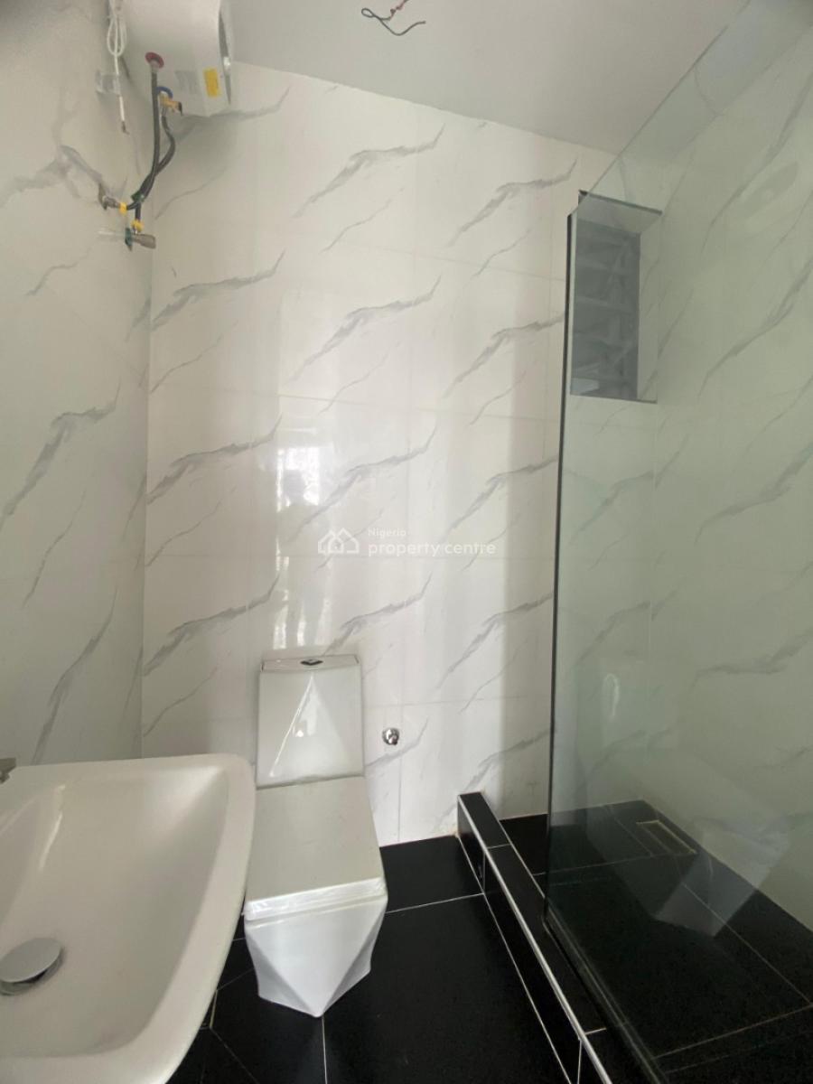 2 Bedrooms Apartment, Freedom Way, Lekki, Lagos, Flat / Apartment for Sale