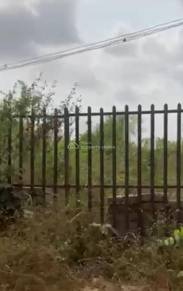 100ft By 200ft   Fenced and Gated on a Corner Piece Located at Ugbor G, Ugbor Gra Off Fanalu Road, Benin City,, Benin, Oredo, Edo, Mixed-use Land for Sale