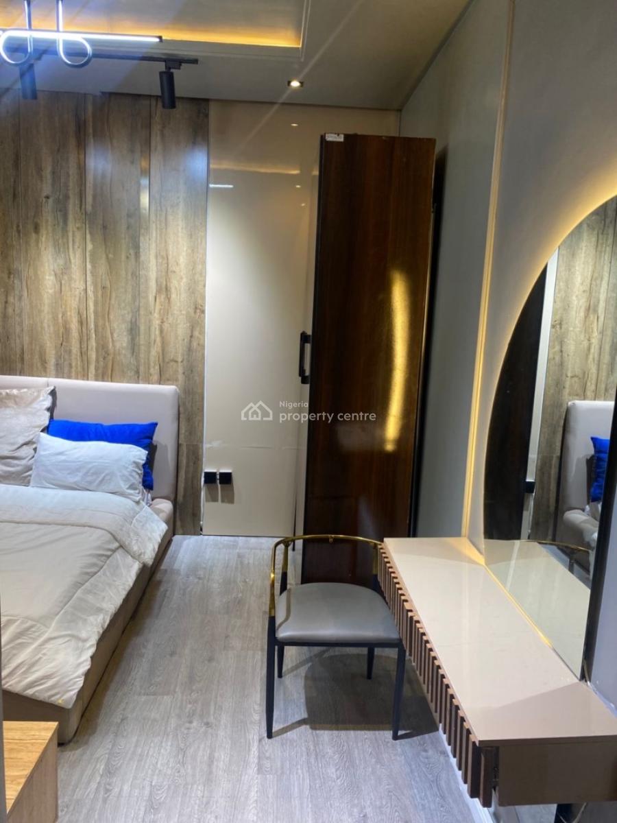 Luxe 2 Bedroom with Ps5 Console, Swimming Pool & Gym, Lekki Phase 1, Lekki, Lagos, Flat / Apartment Short Let
