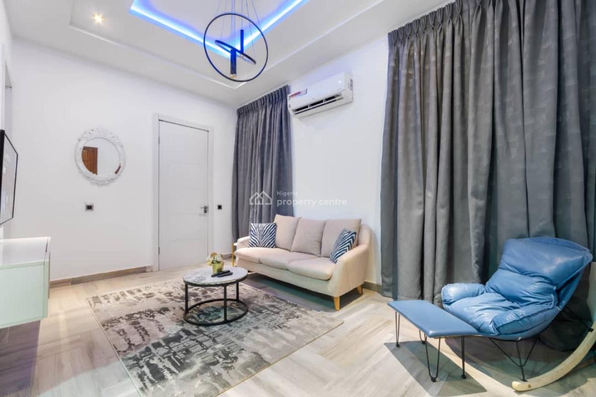 Cozy 1 Bedroom with Ps5 Console, Swimming Pool & Gym, Lekki Phase 1, Lekki, Lagos, Flat / Apartment Short Let
