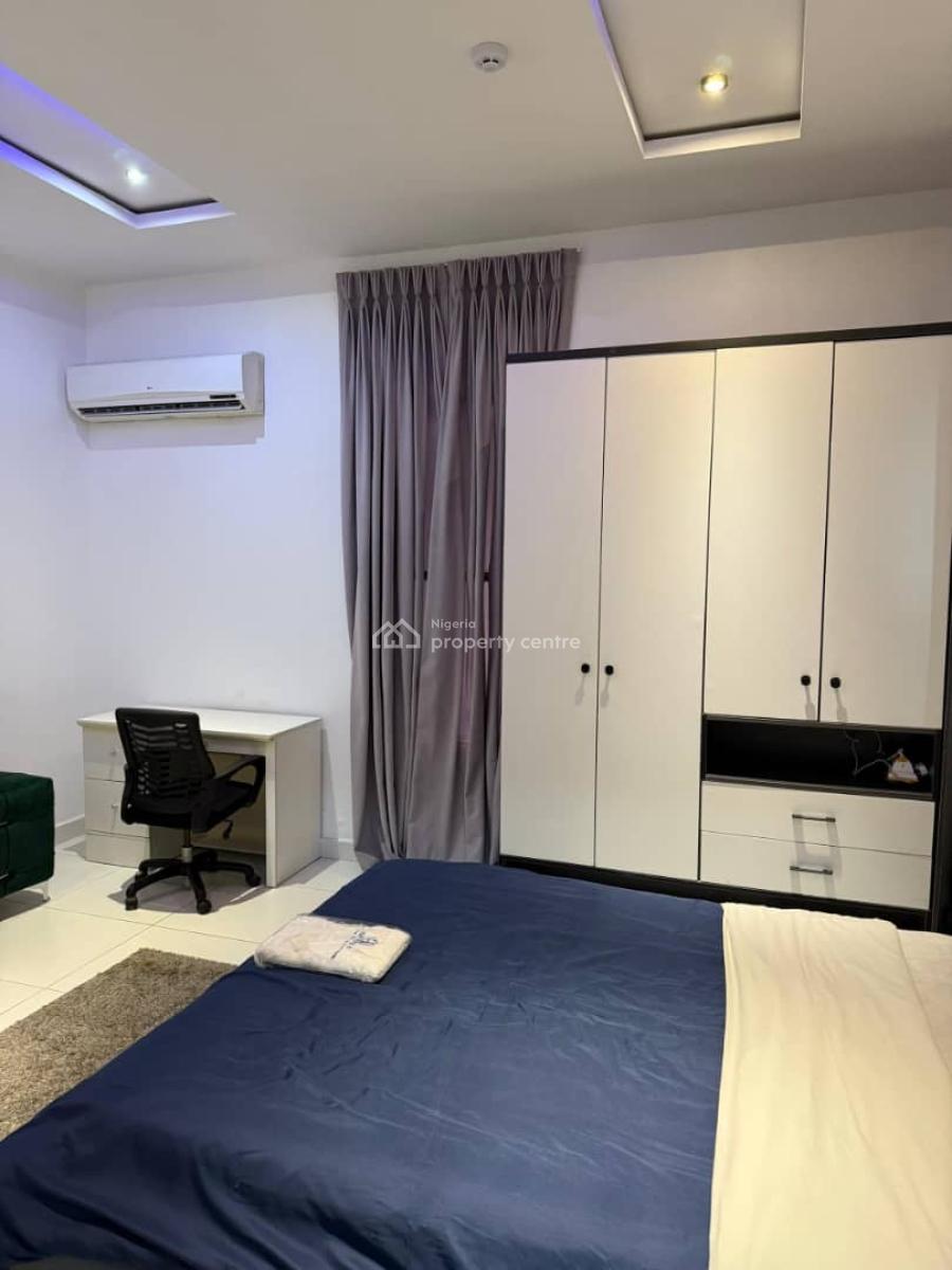 Cozy 1 Bedroom with Ps5 Console, Swimming Pool & Gym, Lekki Phase 1, Lekki, Lagos, Flat / Apartment Short Let