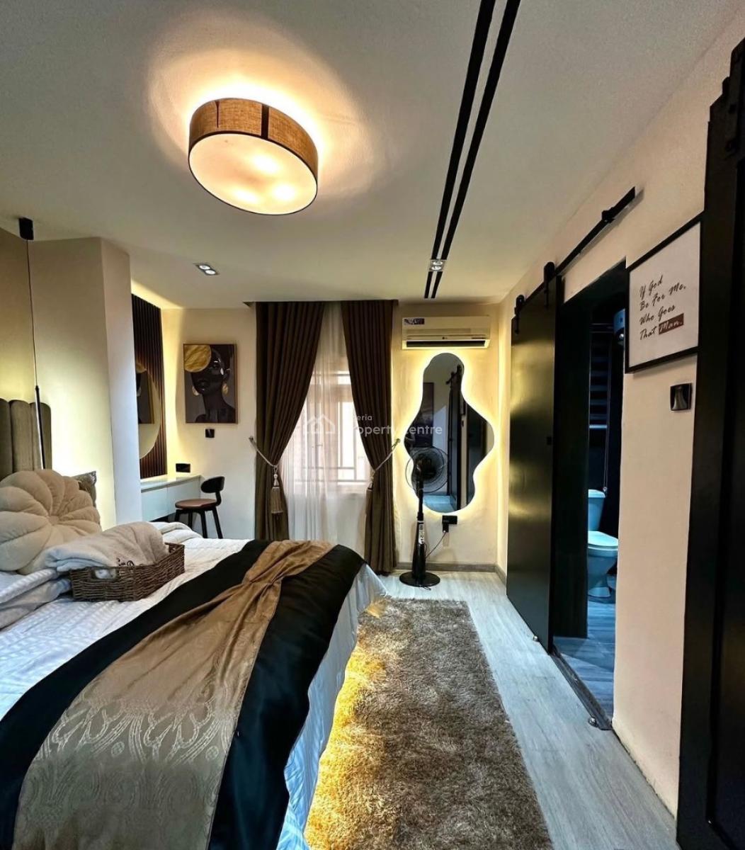 Luxe 1 Bedroom with Ps5 Console, Swimming Pool & Gym, Lekki Phase 1, Lekki, Lagos, Flat / Apartment Short Let