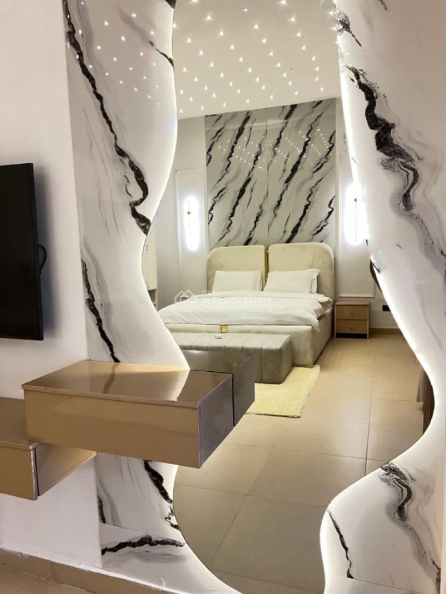 Luxe 1 Bedroom with Ps5 Console, Swimming Pool & Gym, Lekki Phase 1, Lekki, Lagos, Flat / Apartment Short Let