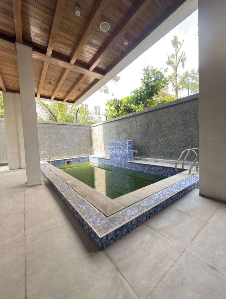 Tastefully Finished and Self-compound and Self-serviced 5 Bedroom Ensuite, Ikoyi, Lagos, House for Rent