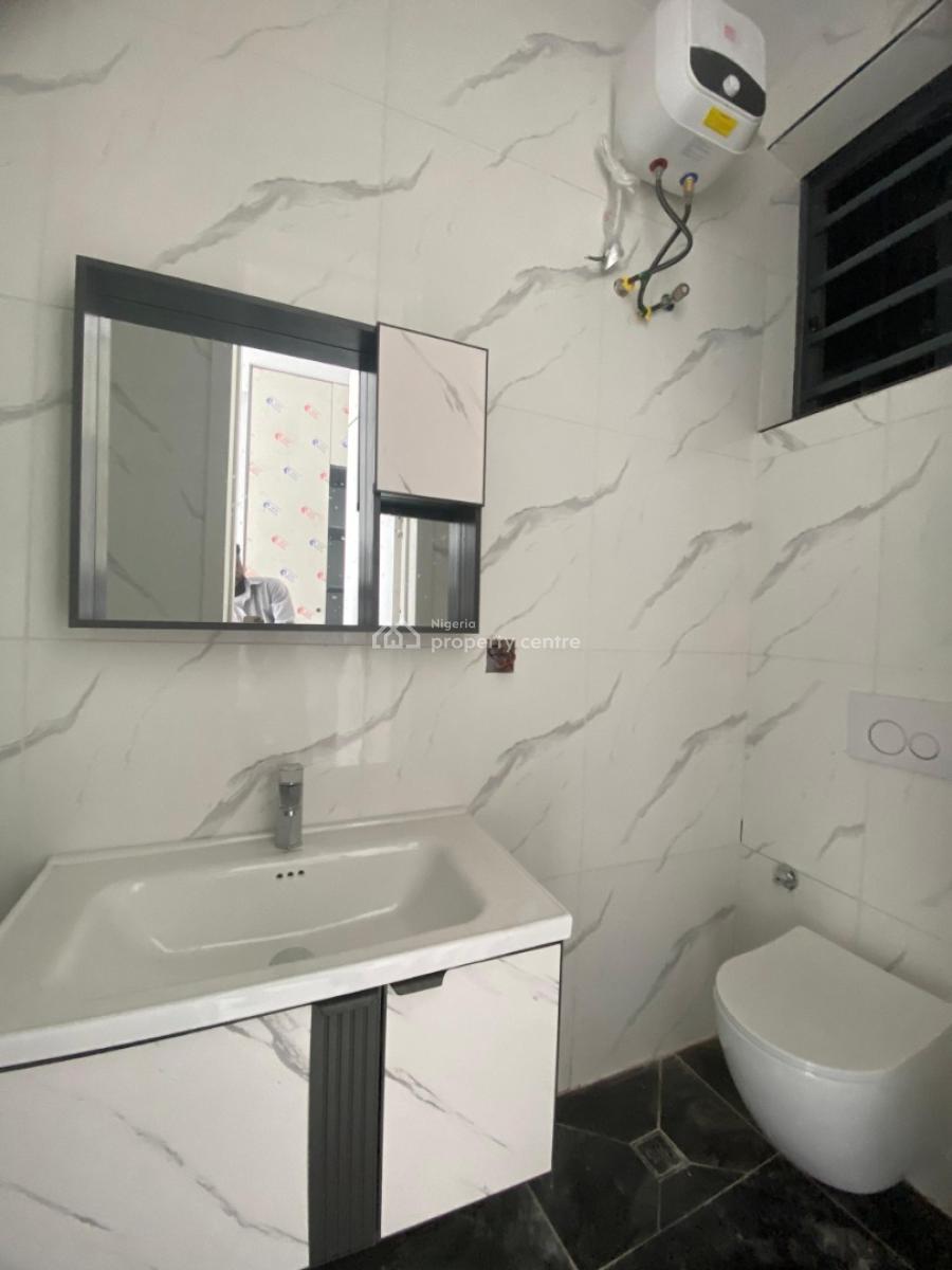 1 Bedroom Studio Apartment, Freedom Way, Lekki, Lagos, Flat / Apartment for Sale