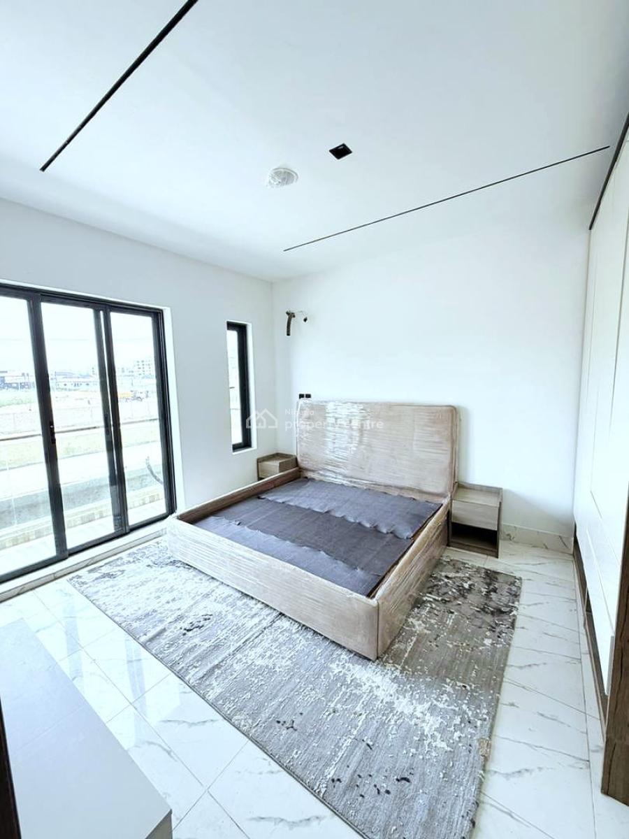 Nicely Built 2 Bedroom Serviced Apartment, Lekki Phase 1, Lekki, Lagos, Flat / Apartment for Sale