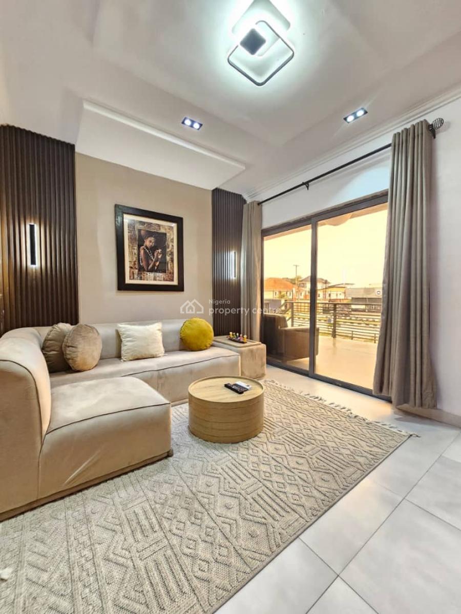 Chic and Secure 1 Bedroom Apartment, Lekki Phase 1, Lekki, Lagos, Flat / Apartment Short Let