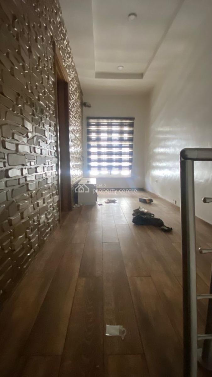 4 Bedrooms Semi-detached Duplex with a Room Bq, Osapa, Lekki, Lagos, Semi-detached Duplex for Rent