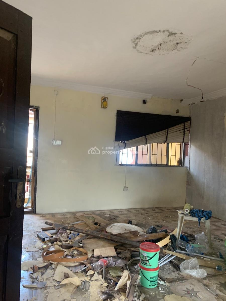 Lovely 3 Bedroom Flat, Off Demuri Street, Ketu, Lagos, Flat / Apartment for Rent