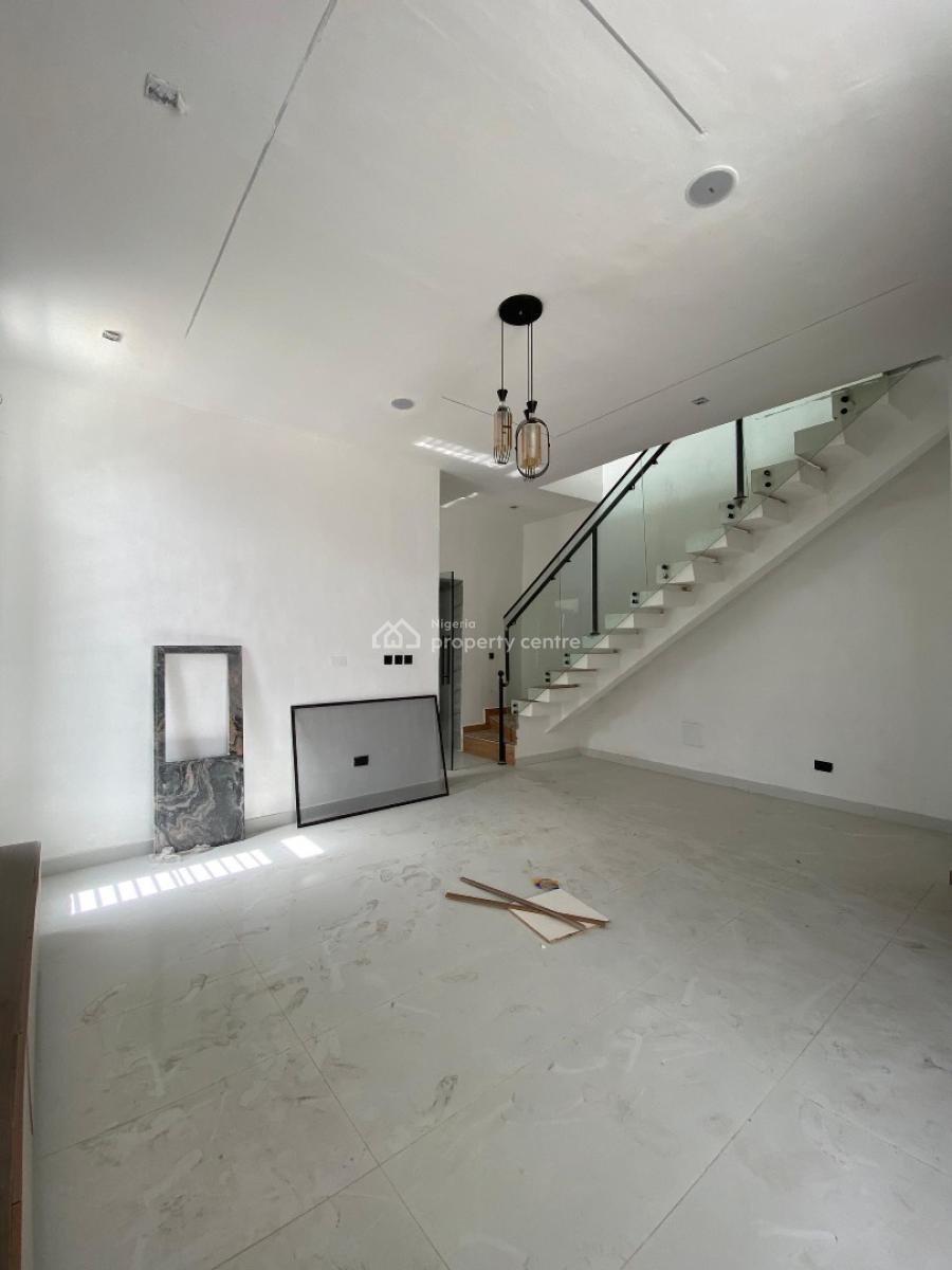4 Bedroom Semi Detached, Ikota, Lekki, Lagos, Semi-detached Duplex for Sale