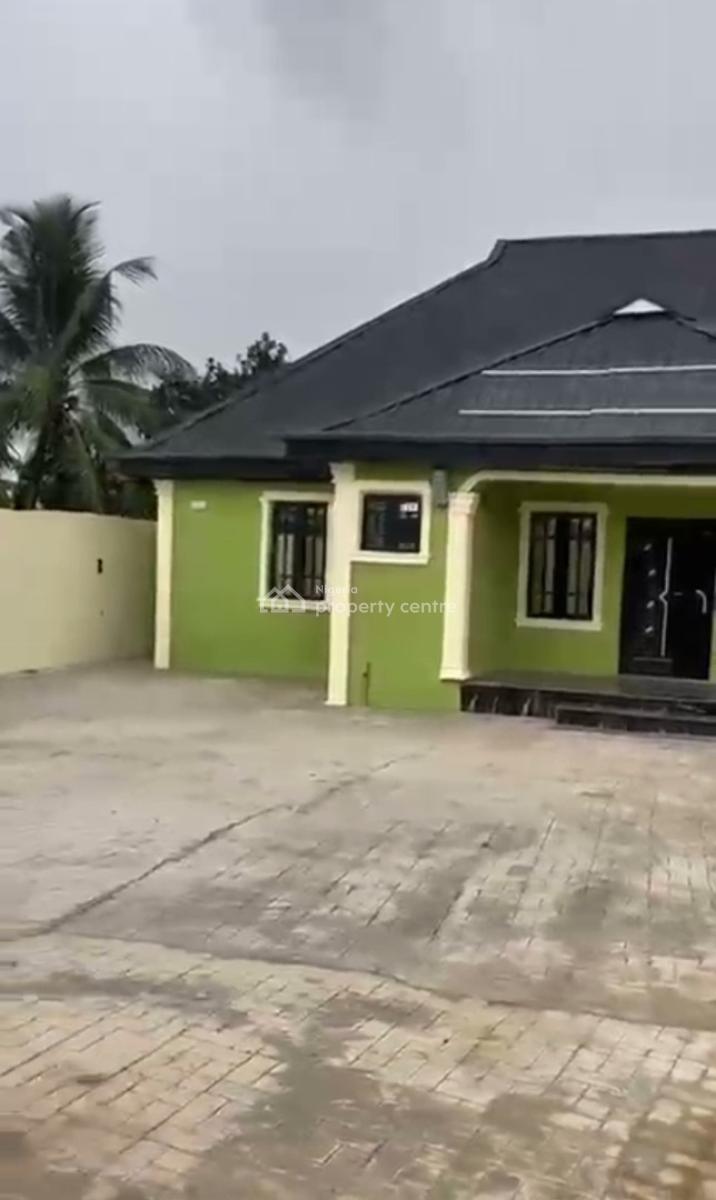 Vacant 3 Bedroom Bungalow Apartment, Sango Ota, Ogun, Detached Bungalow for Sale