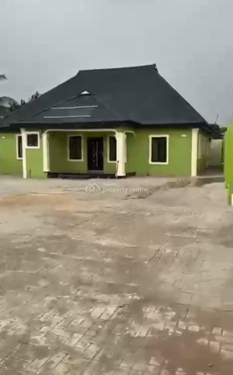 Vacant 3 Bedroom Bungalow Apartment, Sango Ota, Ogun, Detached Bungalow for Sale