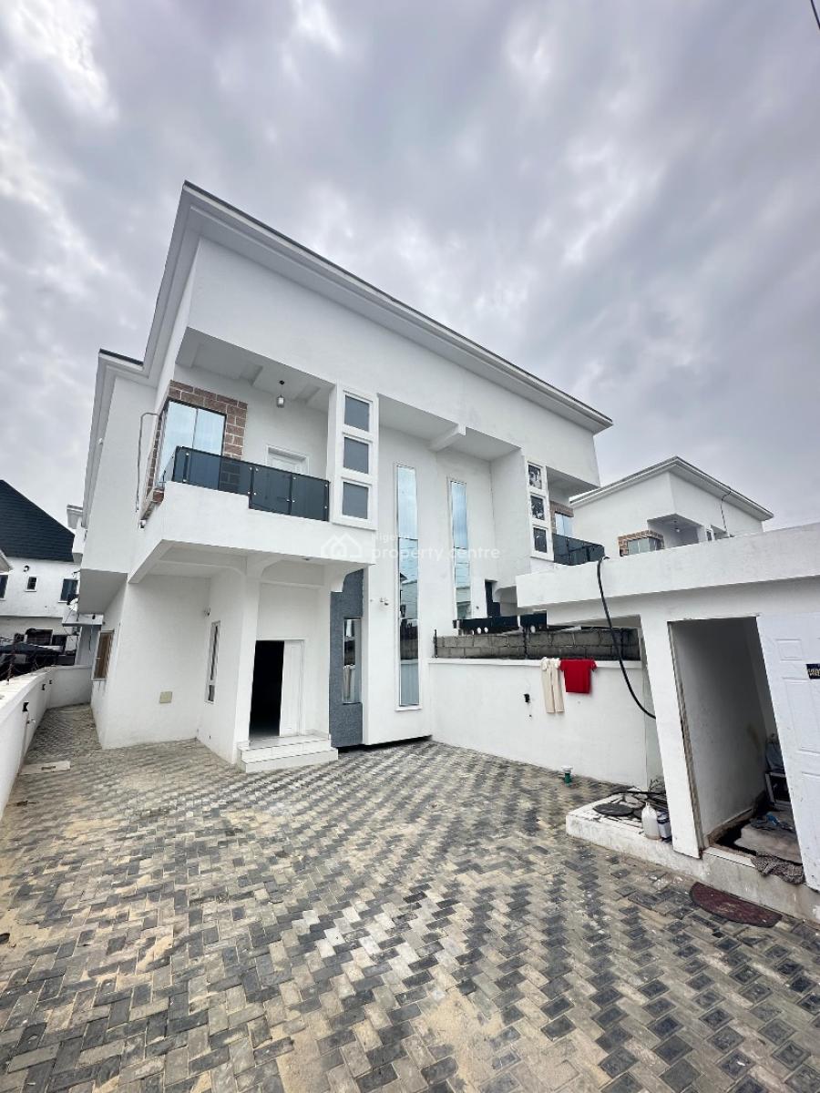 4 Bedrooms Semi-detached Duplex with a Room Bq and a Gate House, Osapa, Lekki, Lagos, Semi-detached Duplex for Rent
