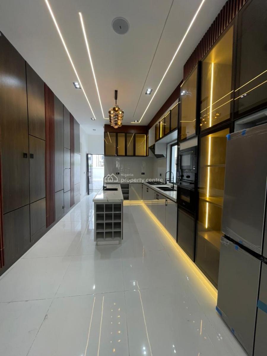 Outstanding Luxury Spacious 5 Bedroom Fully Detached Duplex with Bq an, Ikota, Lekki Phase 2, Lekki, Lagos, Detached Duplex for Sale