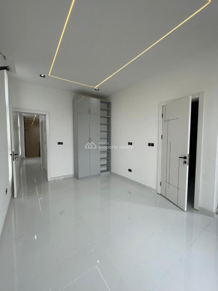 Outstanding Luxury Spacious 5 Bedroom Fully Detached Duplex with Bq an, Ikota, Lekki Phase 2, Lekki, Lagos, Detached Duplex for Sale