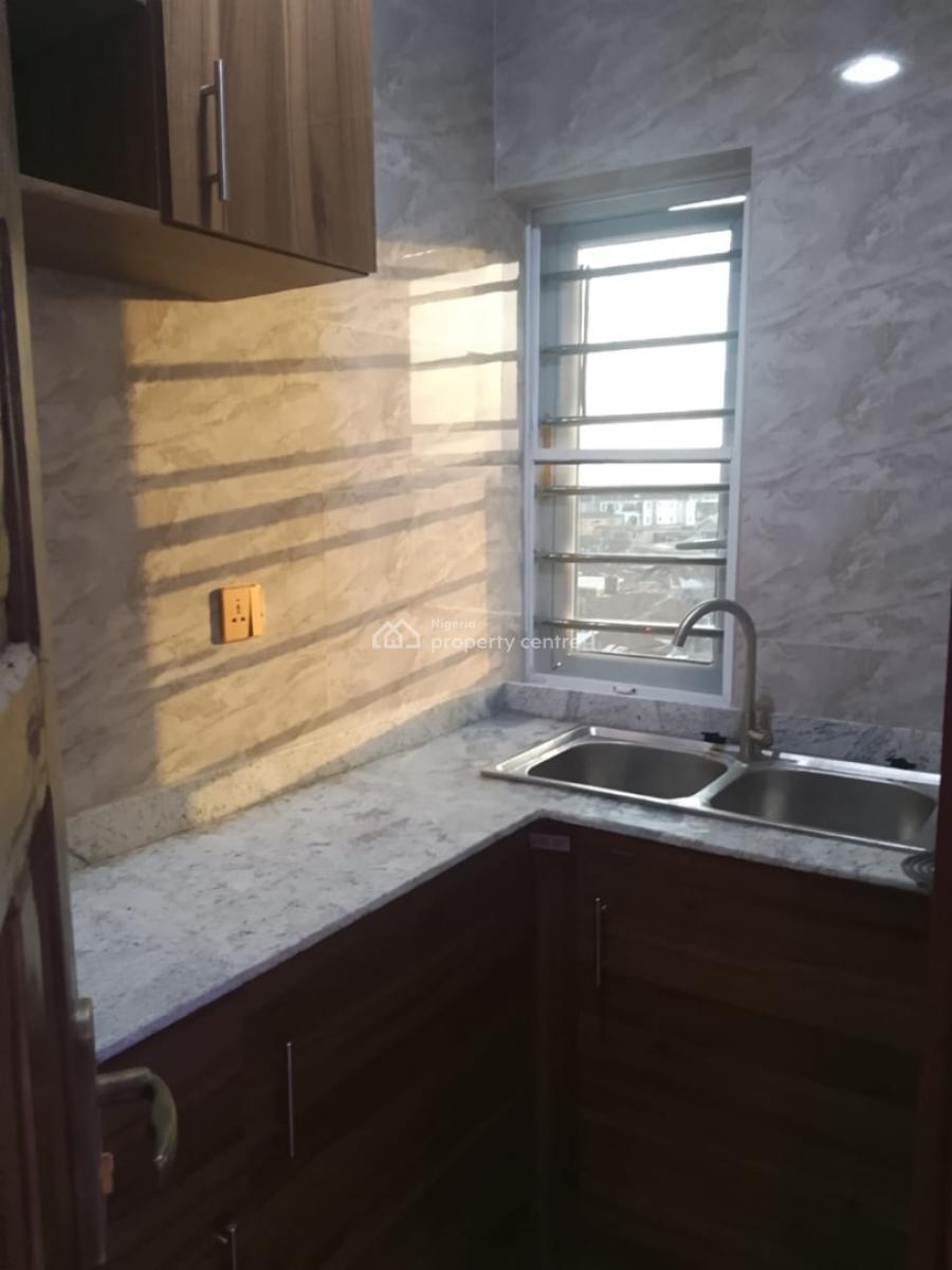 Newly Built Spacious Standard One Bedroom Apartment, Itire, Surulere, Lagos, Mini Flat (room and Parlour) for Rent