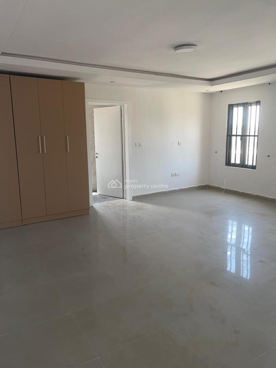 a 3 Bedroom Maisonette, Lekki Phase 1, Lekki, Lagos, Semi-detached Duplex for Rent