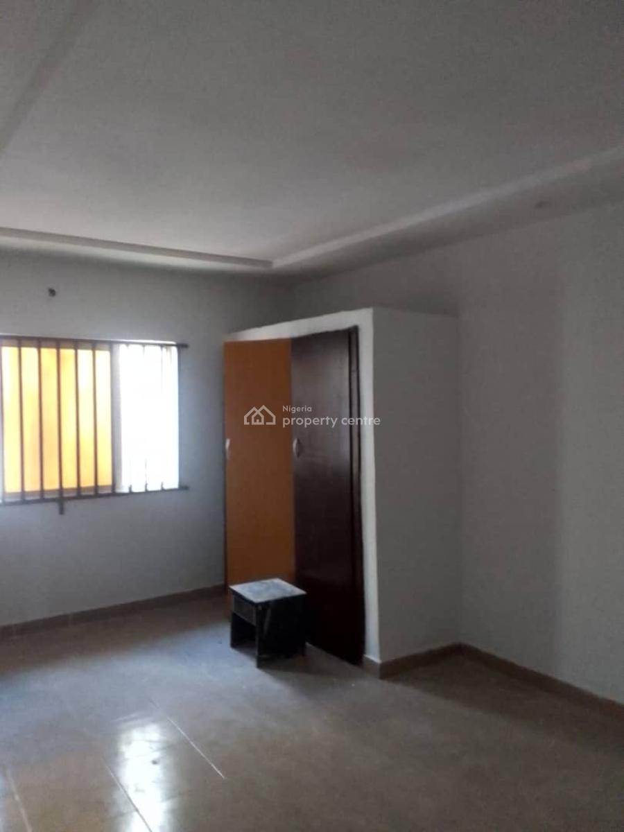 a Spacious 3 Bedroom Flat Upstairs, Thomas Estate, Ajah, Lagos, Flat / Apartment for Rent