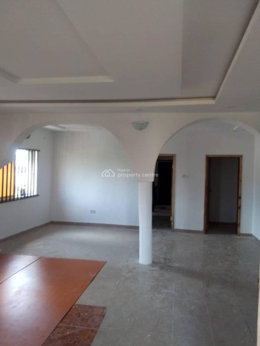 a Spacious 3 Bedroom Flat Upstairs, Thomas Estate, Ajah, Lagos, Flat / Apartment for Rent