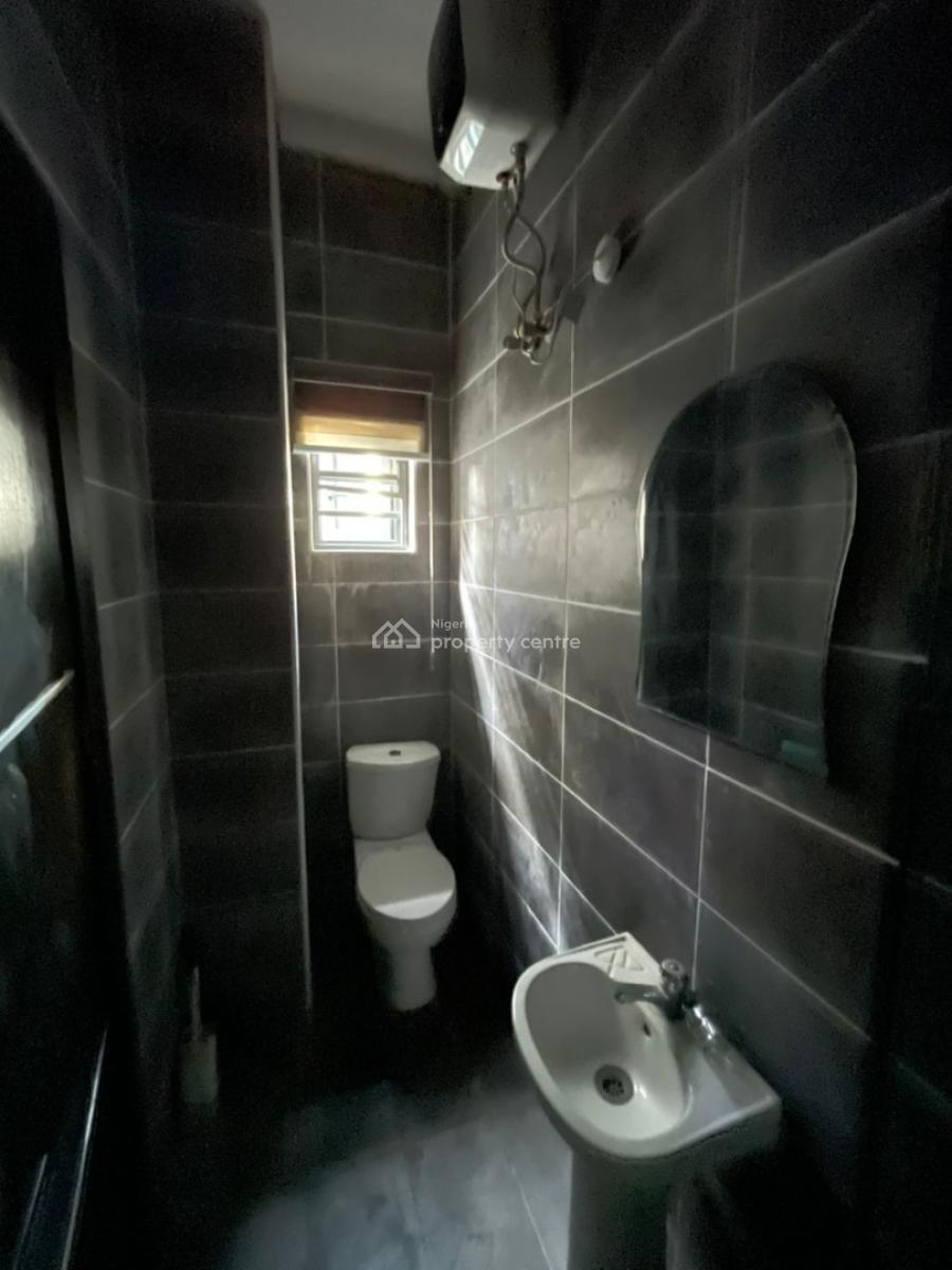 Lovely 2 Bedroom Apartment, Lekki Conservation Center, Lekki Expressway, Lekki, Lagos, Flat / Apartment for Rent