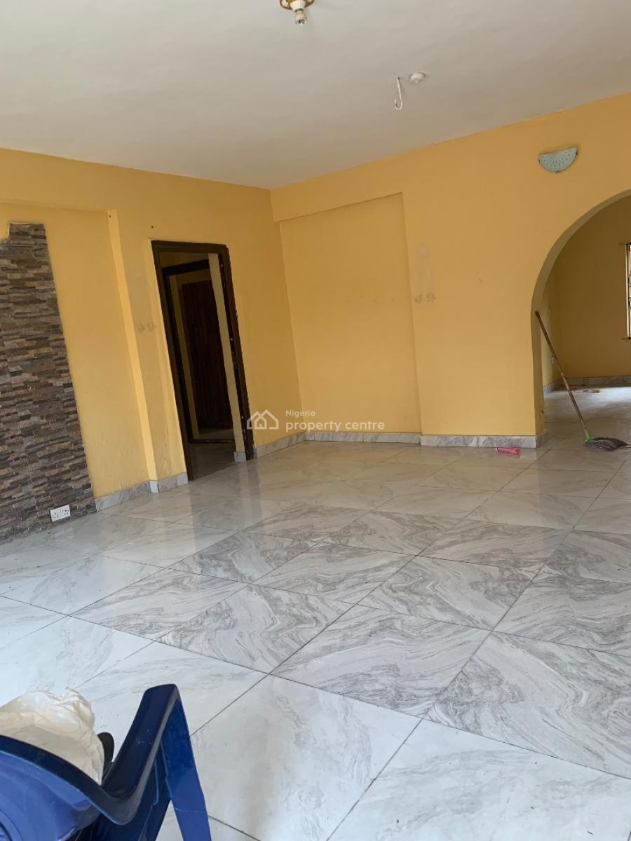 Lovely 3 Bedroom Flat, Ologolo, Lekki, Lagos, Flat / Apartment for Rent