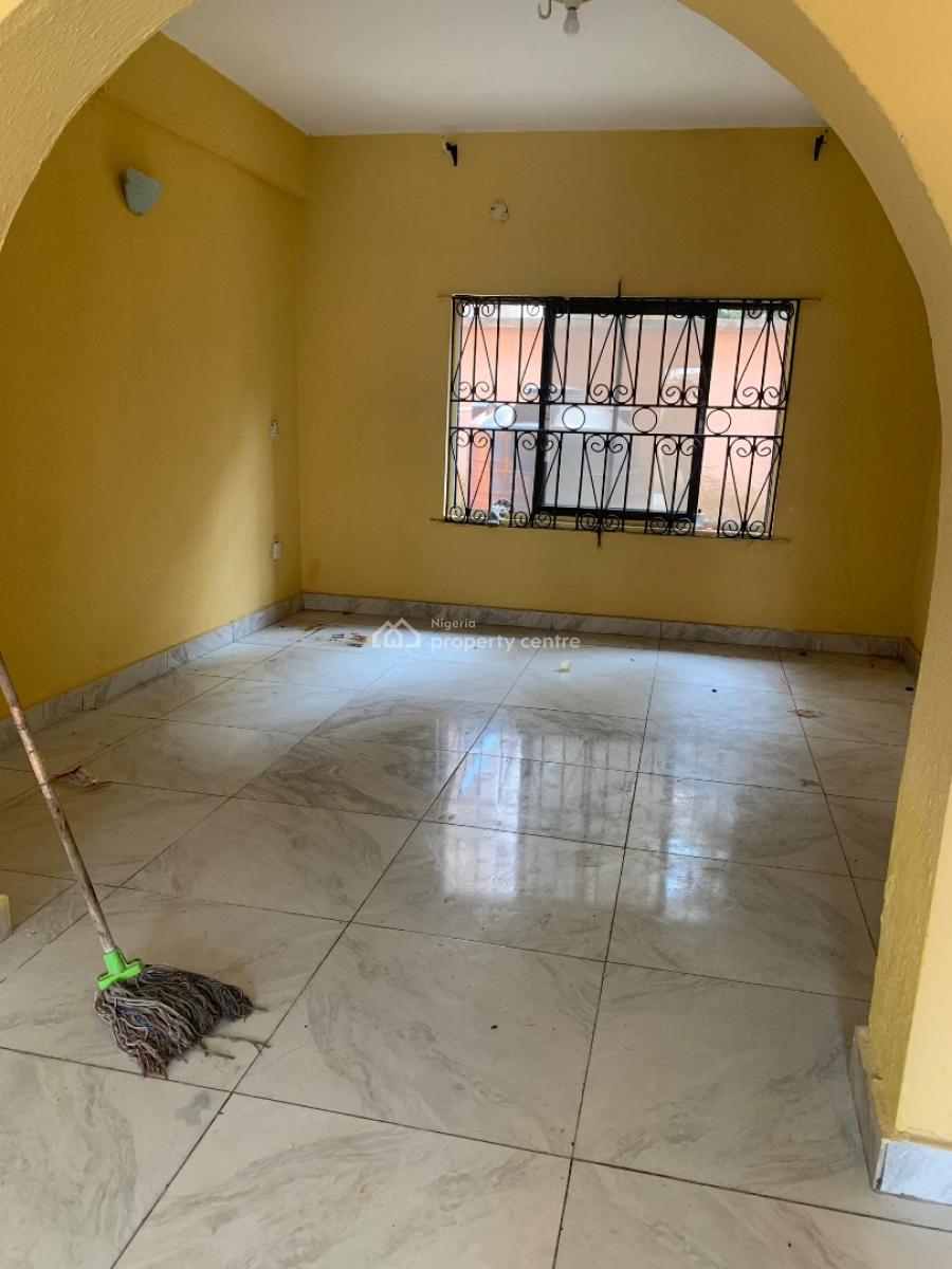 Lovely 3 Bedroom Flat, Ologolo, Lekki, Lagos, Flat / Apartment for Rent